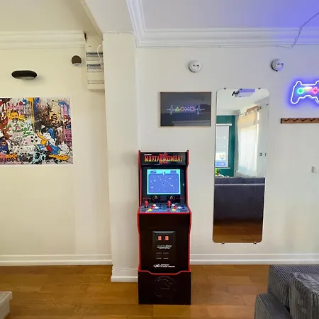 Maison 3ch - Cinema - Game - Parking - Gare Vakantiehuis *