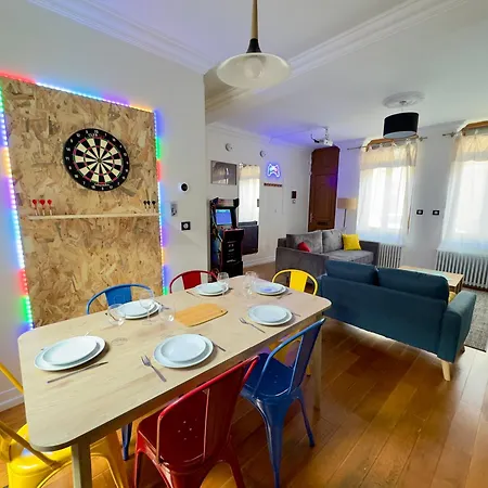 Vakantiehuis Maison 3ch - Cinema - Game - Parking - Gare
